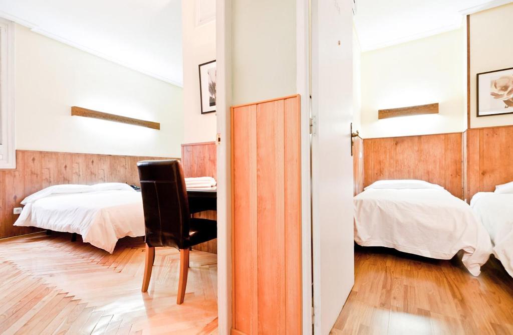Hostal Asuncion Madrid Bagian luar foto