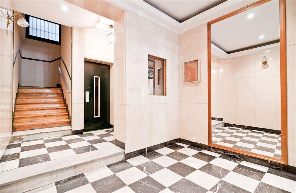 Hostal Asuncion Madrid Bagian luar foto