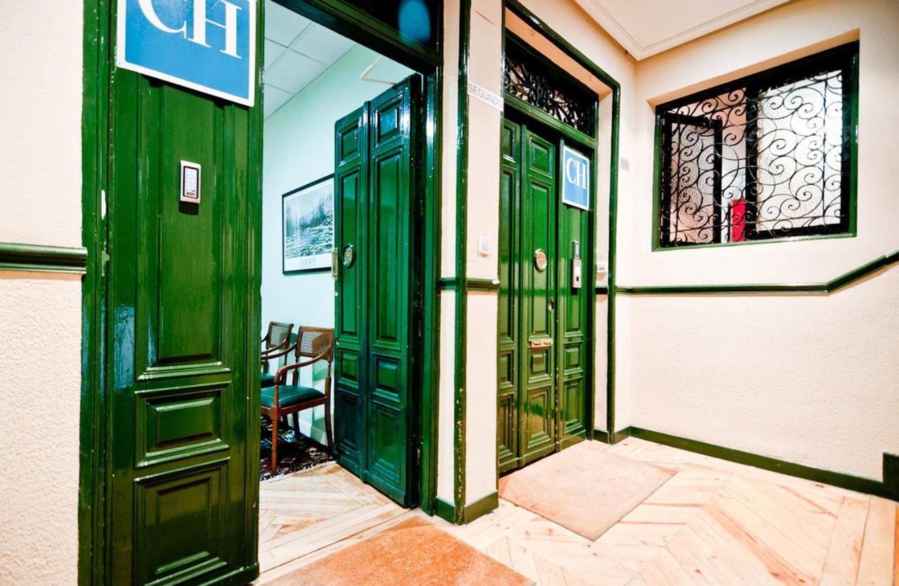 Hostal Asuncion Madrid Bagian luar foto
